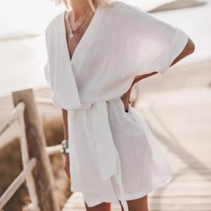 Spring and summer new V-neck short-sleeved solid color loose pocket belt dress